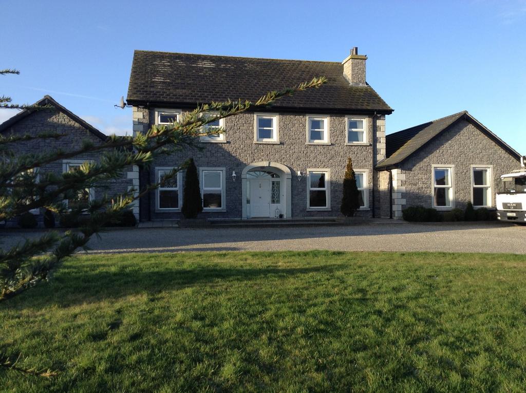 Deeside Manor Bed & Breakfast Stabannan Eksteriør bilde